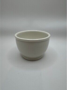 Vintage Syracuse China Rolled Edge Bowl in White 5" diameter 3"tall
